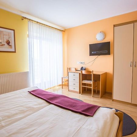 Guesthouse Beno Starse Екстер'єр фото