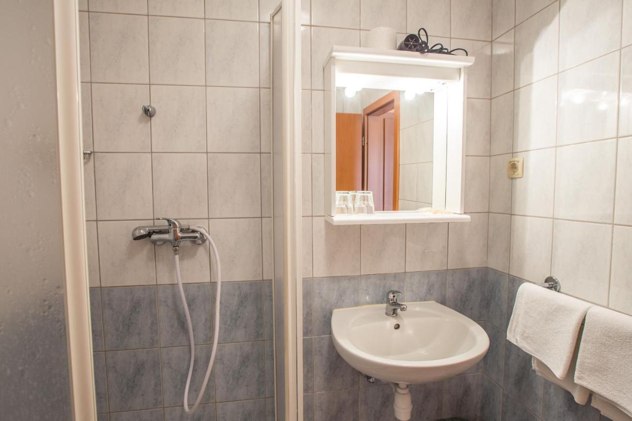 Guesthouse Beno Starse Екстер'єр фото