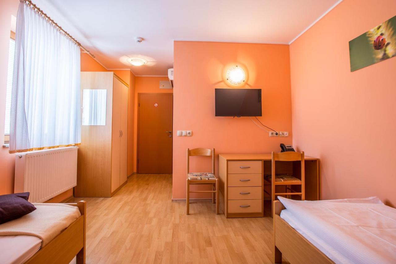 Guesthouse Beno Starse Екстер'єр фото